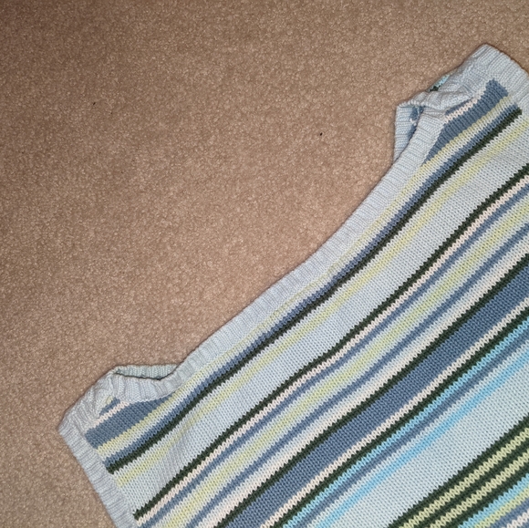 Eddie Bauer blue striped sleeveless top - Picture 7 of 11